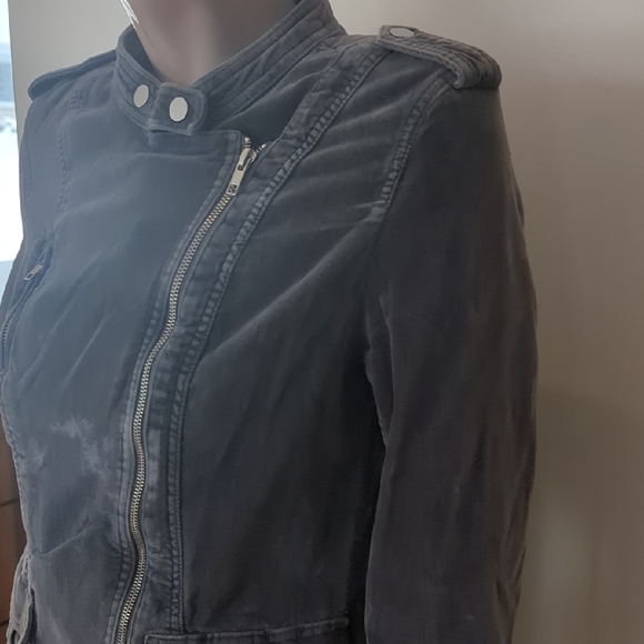 Women's Gray Jacket - Picture 9 of 13